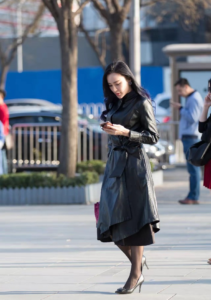 如何为不同人群选择合适的伴游服务(伴游怎么找客户)