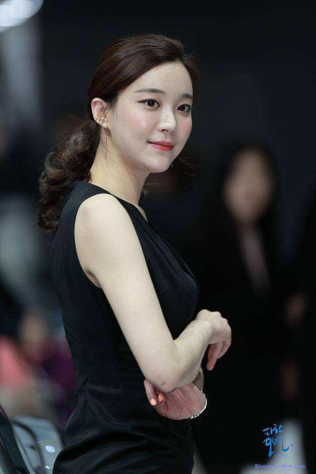 这里是围绕伴游景点的原创标题：(这里是围绕伴游景点的原创标题怎么写)